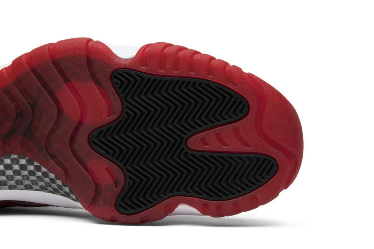 air-jordan-11-retro-low-i-e-fire-red-919712-101_04