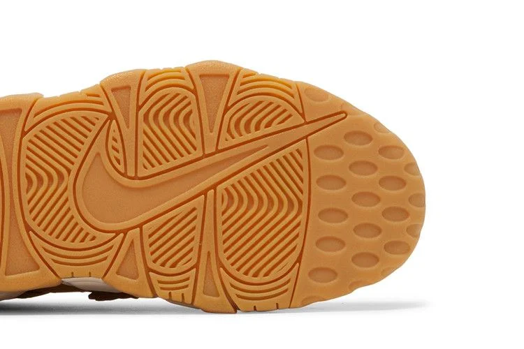 Кроссовки Nike Wmns Air More Uptempo 'Quilted Wheat'