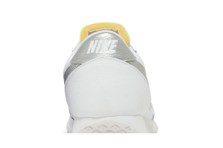 wmns-daybreak-white-metallic-silver-dc9213-100_06