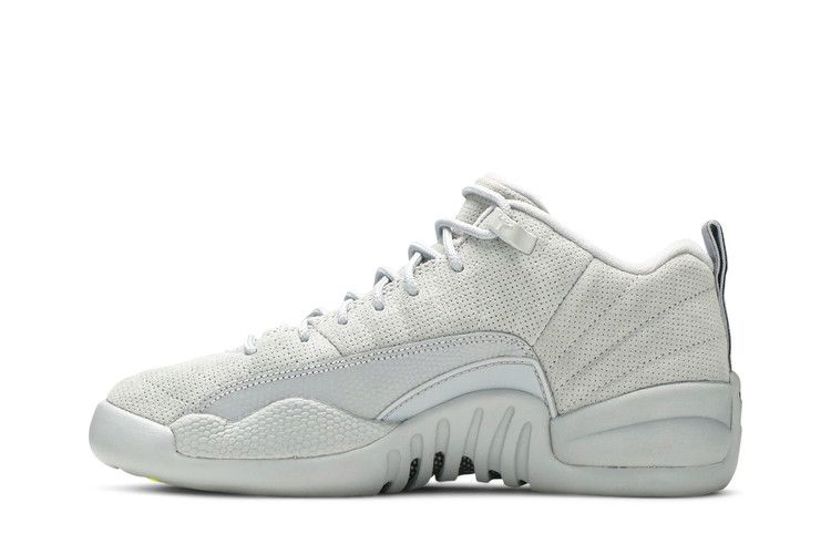 Кроссовки Air Jordan 12 Retro Low GS 'Wolf Grey'