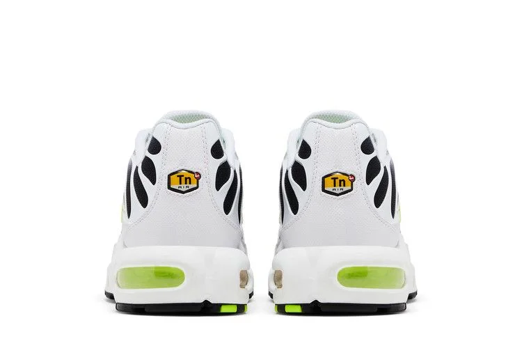 Krossovki-Nike-Air-Max-Plus-White-Black-Volt-5