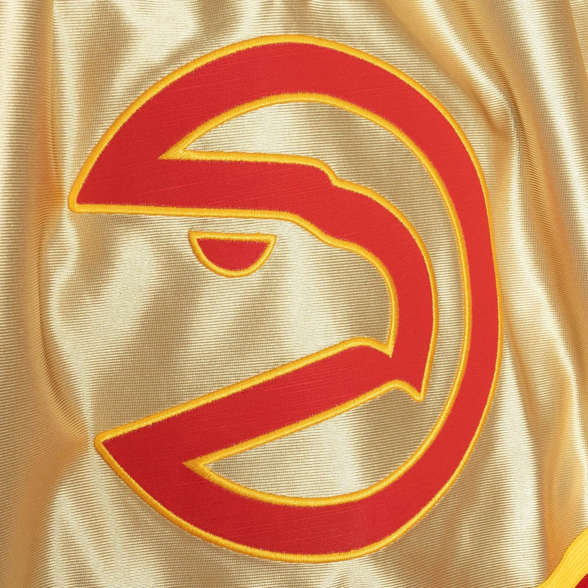 Спортивные шорты Mitchell & Ness 75th Anniversary Gold Swingman Atlanta Hawks 1996-97 Shorts