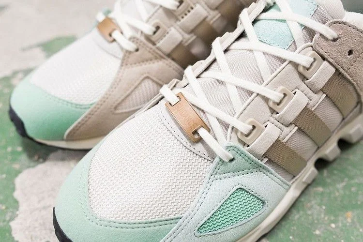 Krossovki-Sneakersnstuff-x-adidas-Originals-EQT-Running-Guidance-93-Malt-3