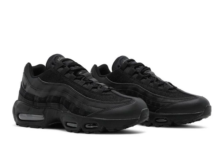 Krossovki-Nike-Air-Max-95-Essential-Triple-Black-7