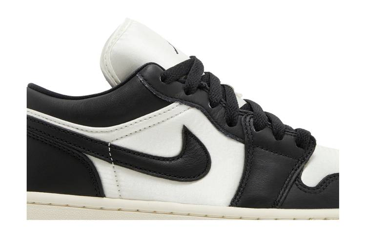 Кроссовки Wmns Air Jordan 1 Low SE 'Vintage Panda'