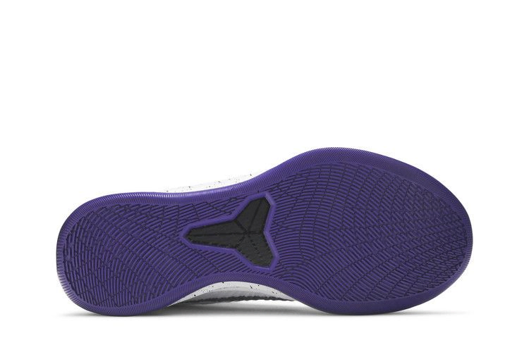 Кроссовки Nike Kobe AD Mid 'Baseline'