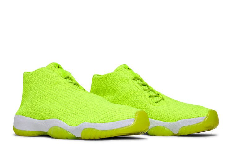 air-jordan-future-volt-656503-720_07