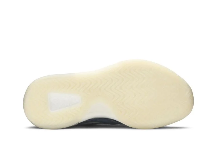Krossovki-adidas-Yeezy-Basketball-Frozen-Blue-3