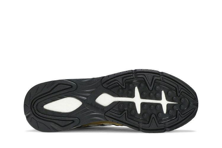 Кроссовки Adidas Tresc Run 'Black Metallic Gold'