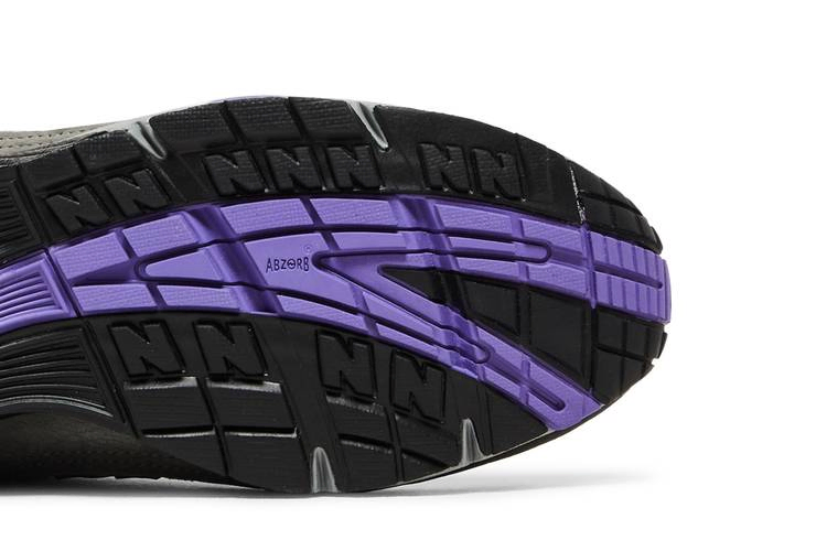 palace-x-wmns-991-made-in-england-black-ultra-violet-w991ple_04