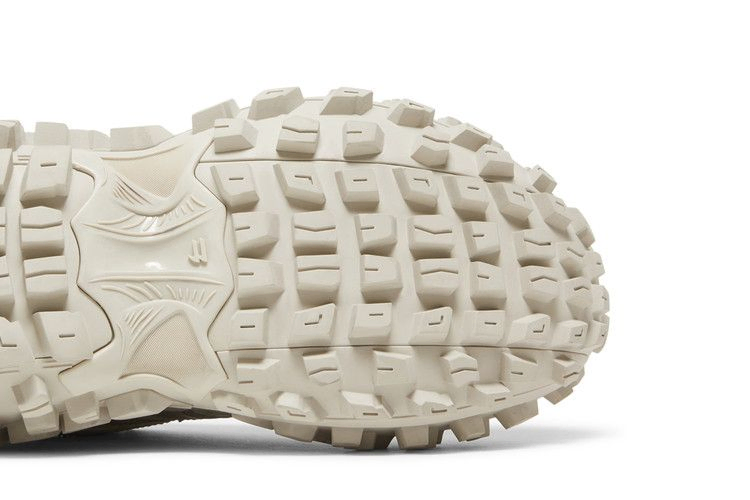 Кроссовки Balenciaga Defender Sneaker 'Beige'