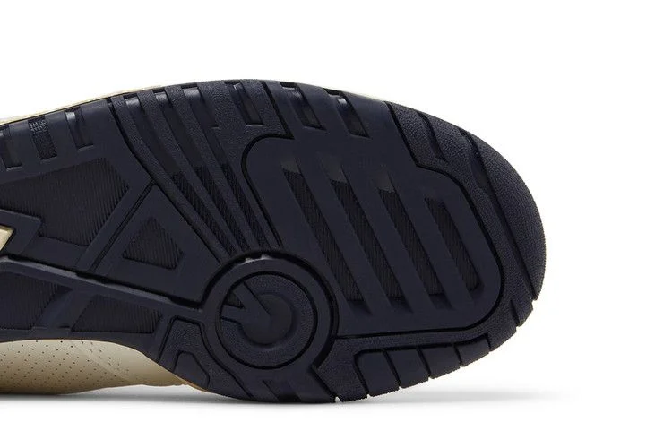 Krossovki-Aime-Leon-Dore-x-New-Balance-650R-Navy-4