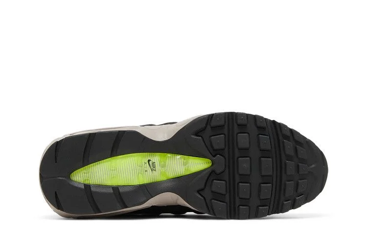 Кроссовки Nike Air Max 95 'Speed Lacing - Off Noir Volt'