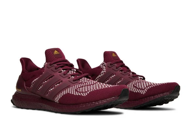 Krossovki-adidas-UltraBoost-1.0-DNA-Victory-Crimson-7