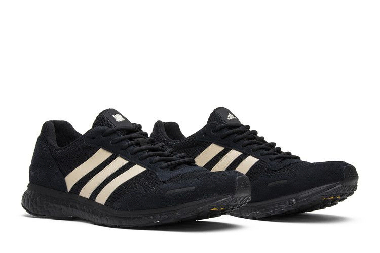undefeated-x-adizero-adios-3-b22483_07