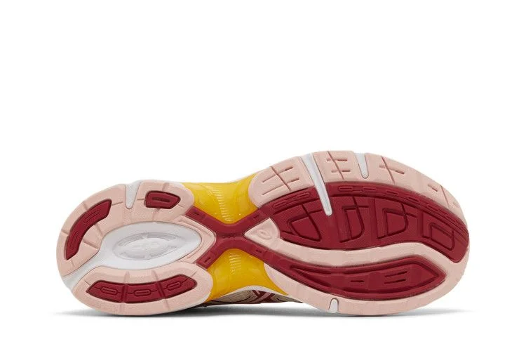 Кроссовки ASICS Wmns Gel 1130 'Birch Cranberry'