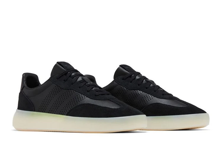 Krossovki-adidas-Barreda-Decode-Black-Carbon-7