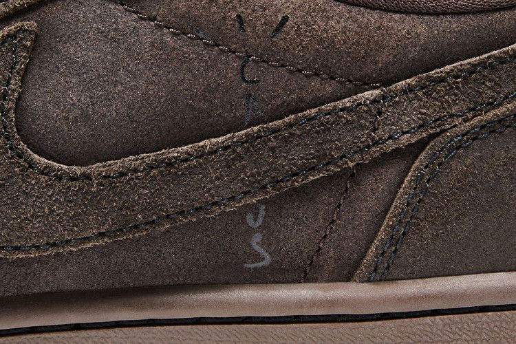 travis-scott-x-air-jordan-1-low-og-sp-velvet-brown-dm7866-202_08