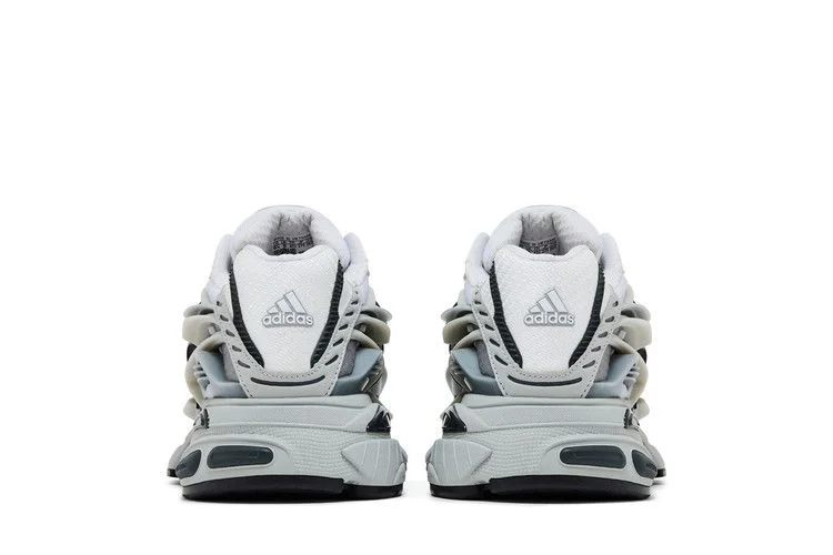 Krossovki-Pharrell-x-VIRGINIA-x-adidas-Adistar-Jellyfish-Solid-Grey-Black-5