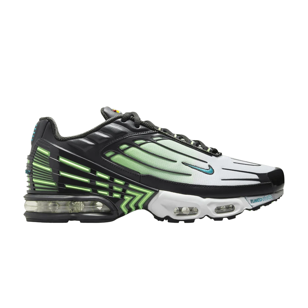 Krossovki-Nike-Air-Max-Plus-3-Off-Noir-Lime-Glow