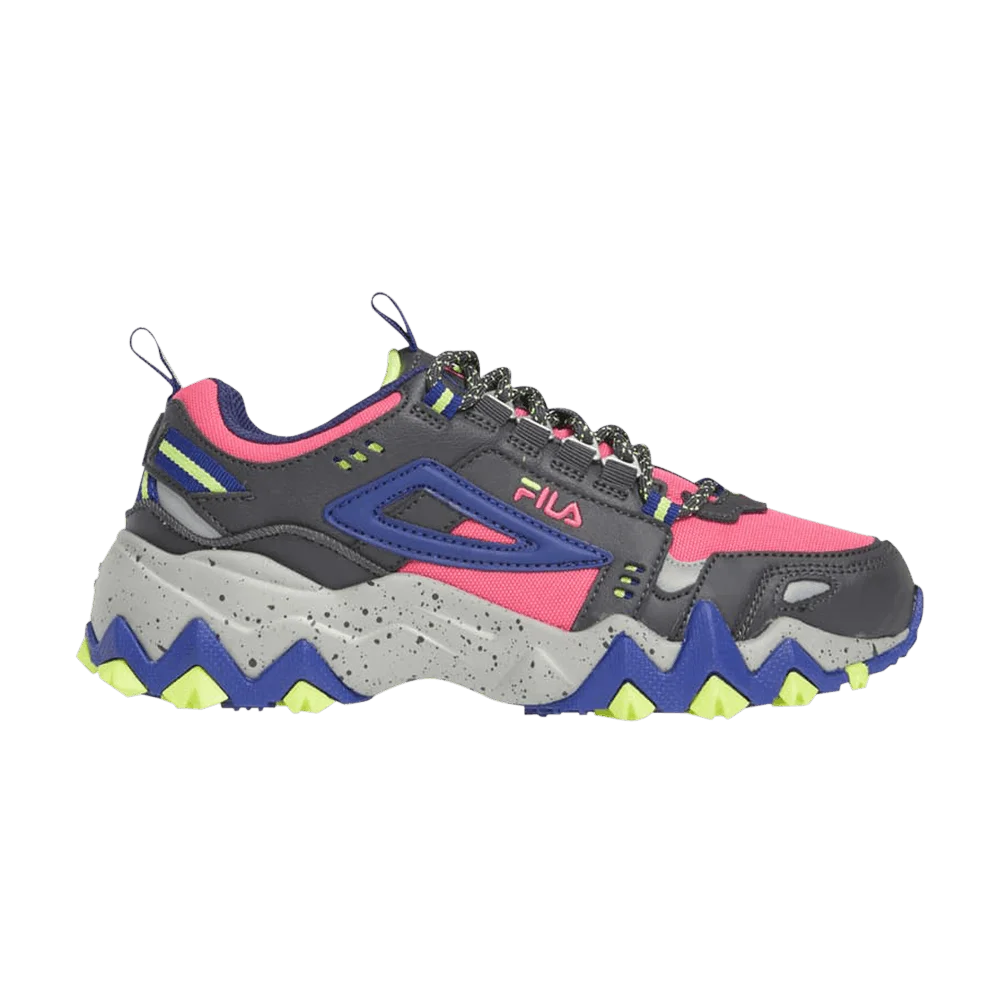 Krossovki-Fila-Wmns-Oakmont-TR-Pink-Mazarine-Blue