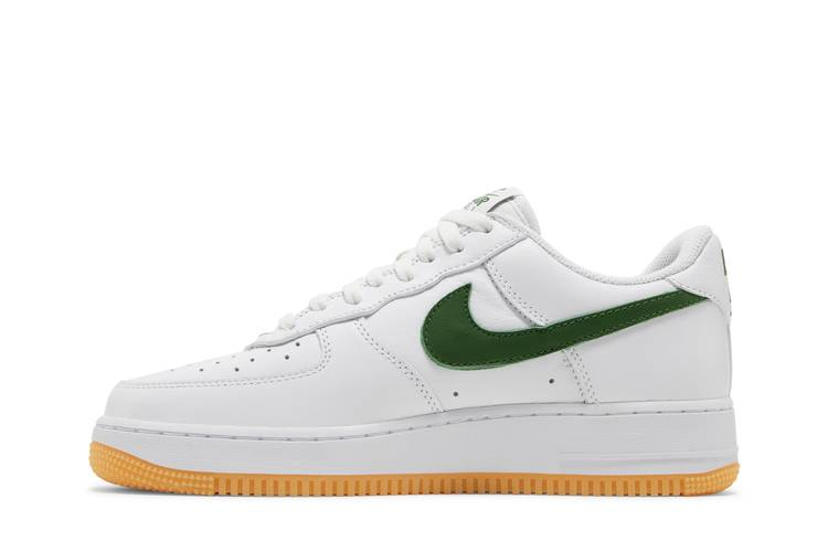 air-force-1-low-color-of-the-month-white-forest-green-fd7039-101_02