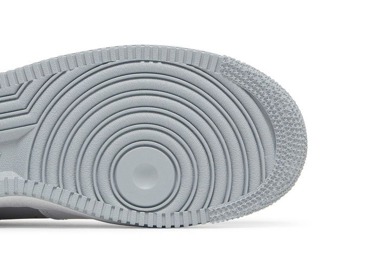 Кроссовки Nike Air Force 1 '07 LV8 'Wolf Grey'