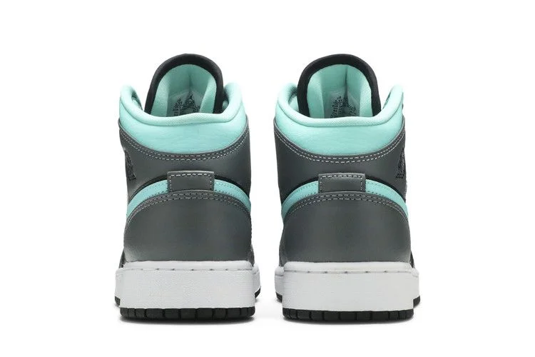 Krossovki-Air-Jordan-1-Mid-GS-Grey-Aqua-5