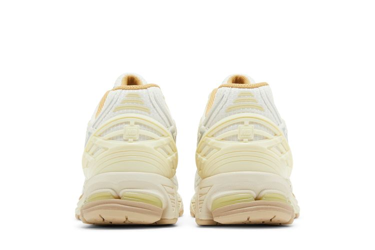 Кроссовки New Balance 1906U 'Lunar New Year - Sea Salt'