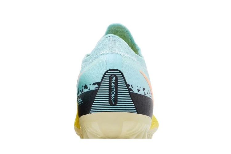 Krossovki-Nike-Phantom-GT2-Elite-FG-Lucent-Pack-6