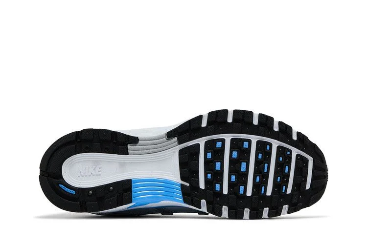 Кроссовки Nike P-6000 'Metallic Platinum University Blue'