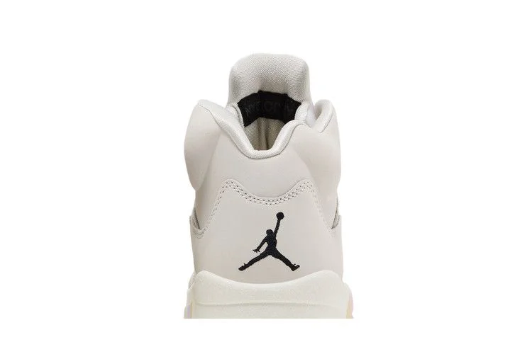Кроссовки Wmns Air Jordan 5 Retro 'Year of the Snake'