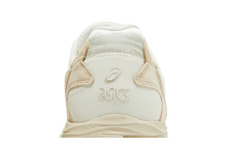 Krossovki-Asics-Wmns-Gel-MC-Plus-Ivory-Putty-6