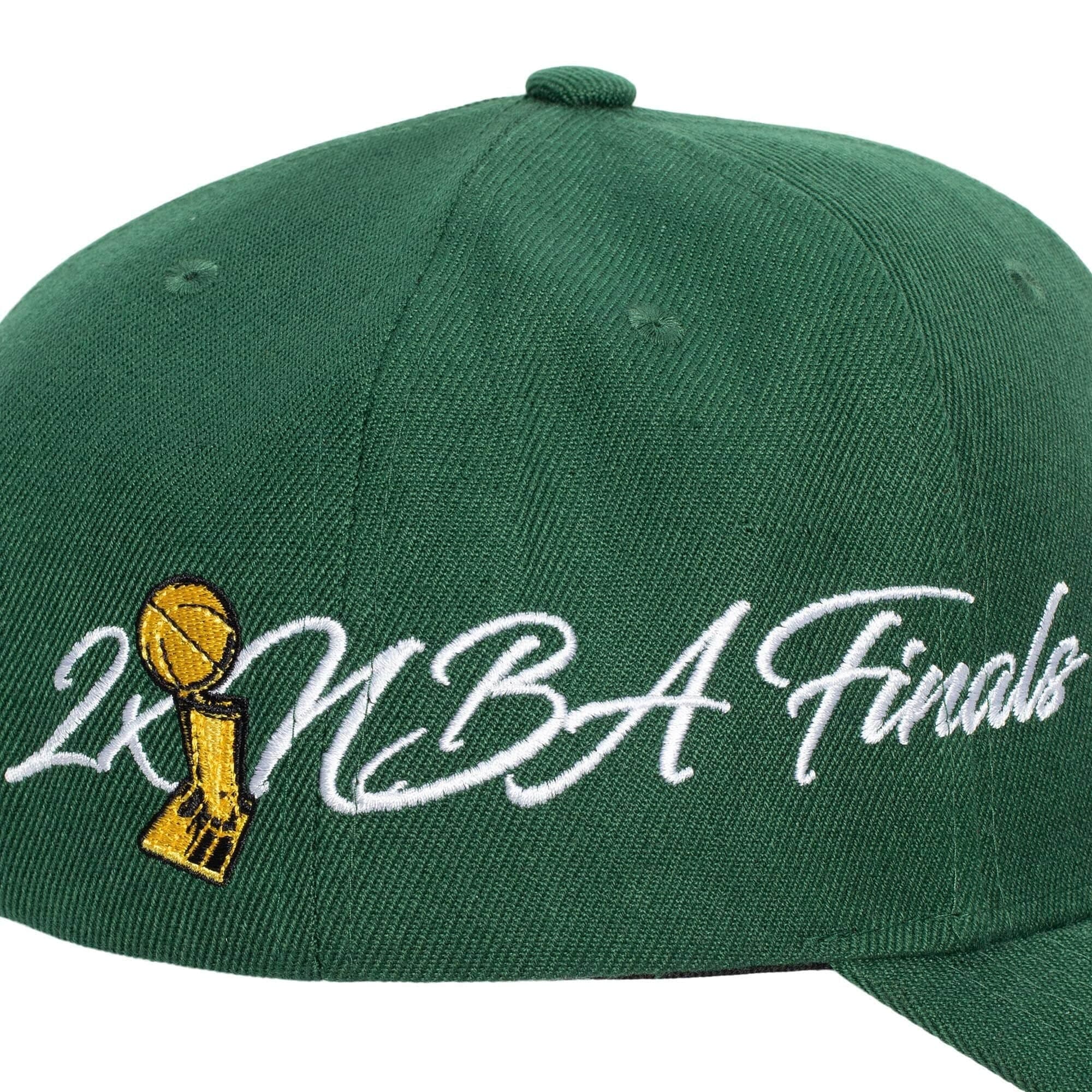 Бейсболка Mitchell & Ness Champ Wrap Pro Snapback Milwaukee Bucks Hat