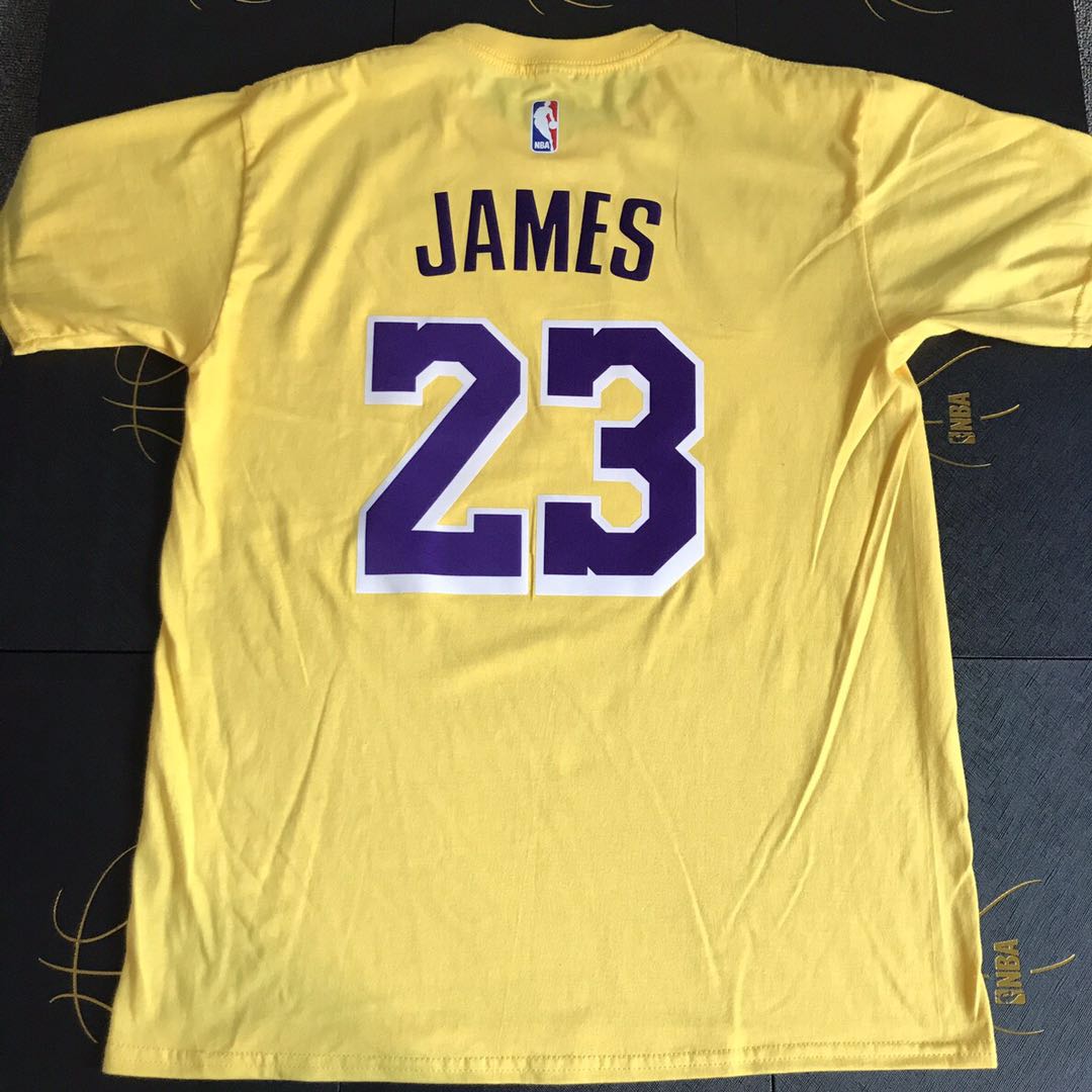 Футболка 2018-19 LeBron James Lakers Gold Icon Tee