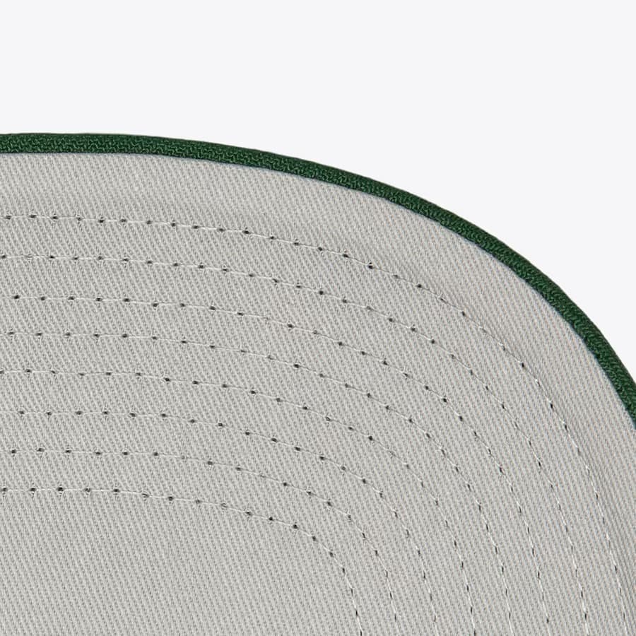 Бейсболка Mitchell & Ness Green Milwaukee Bucks Hardwood Classics Upside Pro Snapback Hat