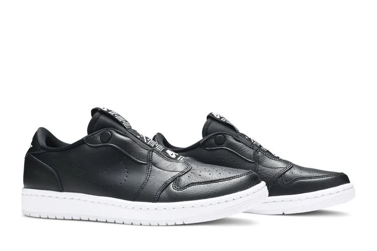 Krossovki-Wmns-Air-Jordan-1-Low-Slip-Black-7