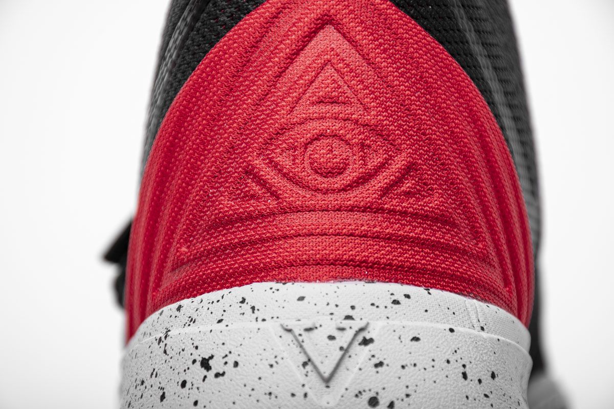 Kyrie-5-Bred-13