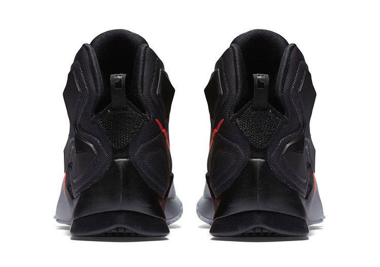 Кроссовки Nike LeBron 13 'On Court'