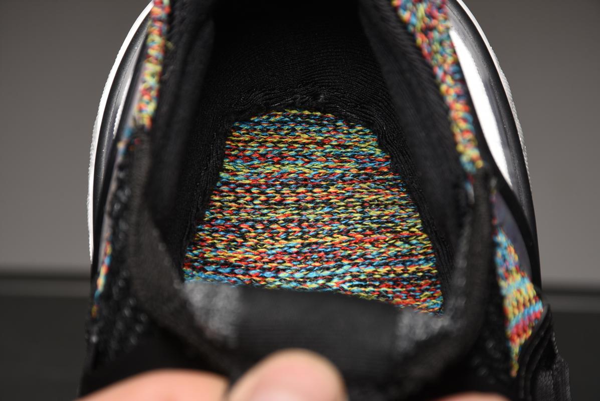 adidas-UltraBoost-19-Dark-Pixel-17