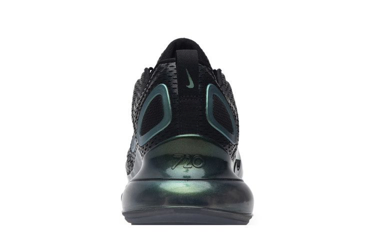 Кроссовки Nike Air Max 720 'Throwback Future'