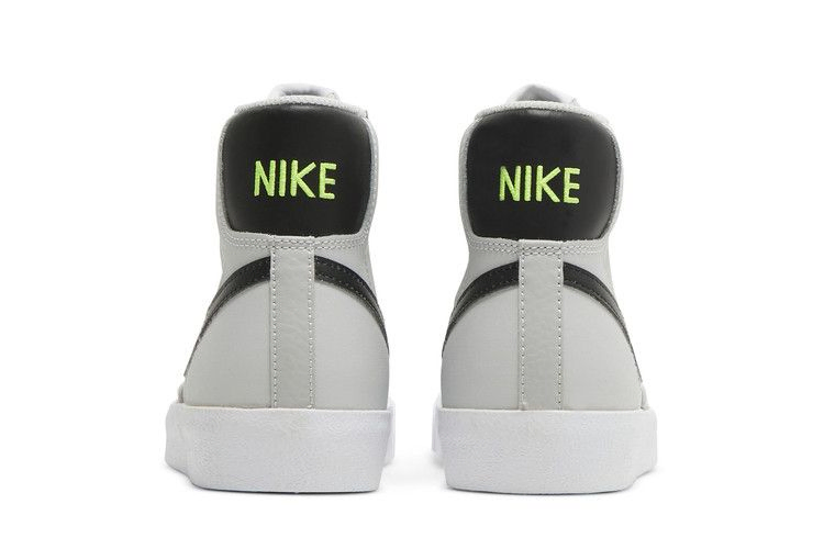 Кроссовки Nike Blazer Mid '77 GS 'Grey Fog'