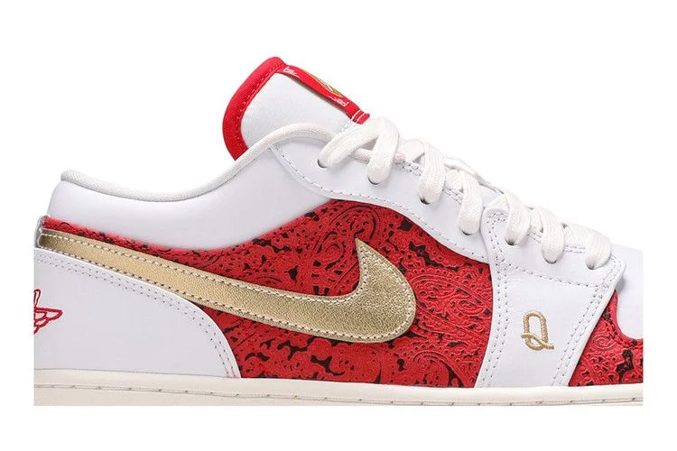 Кроссовки Air Jordan 1 Low SE 'Spades'