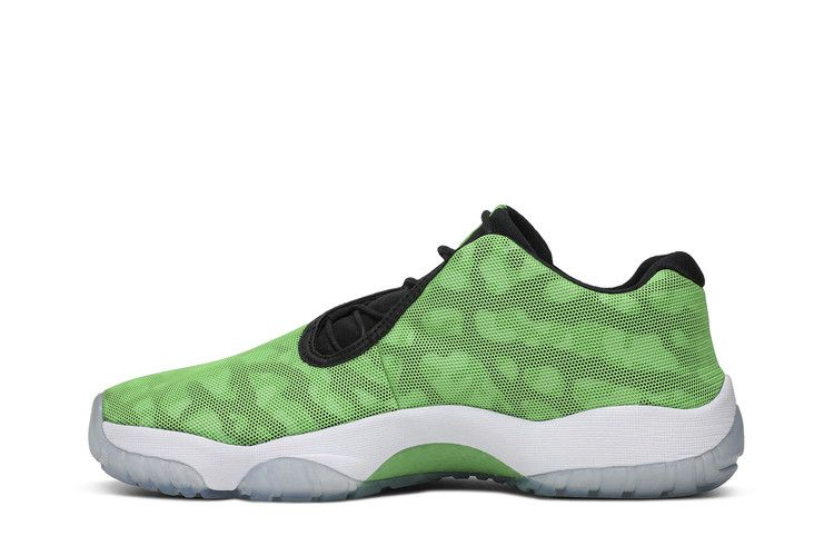 jordan-future-low-light-green_02