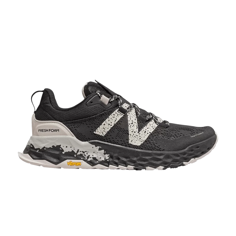 Krossovki-New-Balance-Fresh-Foam-Hierro-v5-Black-Moonbeam