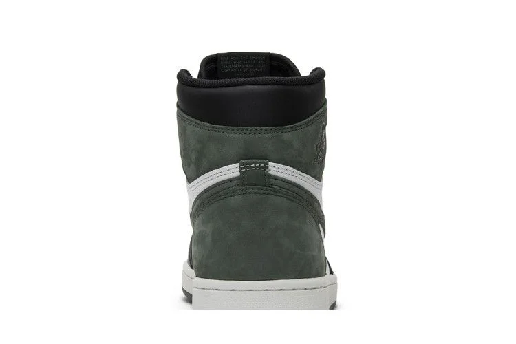 Кроссовки Air Jordan 1 Retro High OG 'Best Hand in the Game - Clay Green'