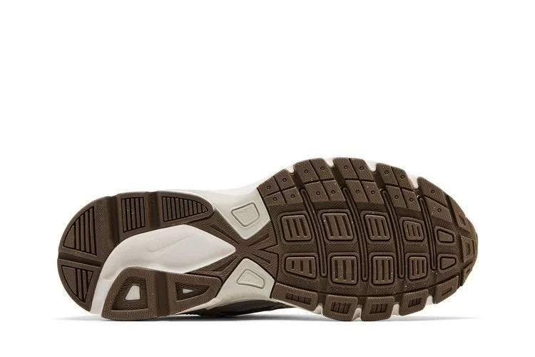 Krossovki-Nike-Wmns-Initiator-Phantom-Mink-Brown-3