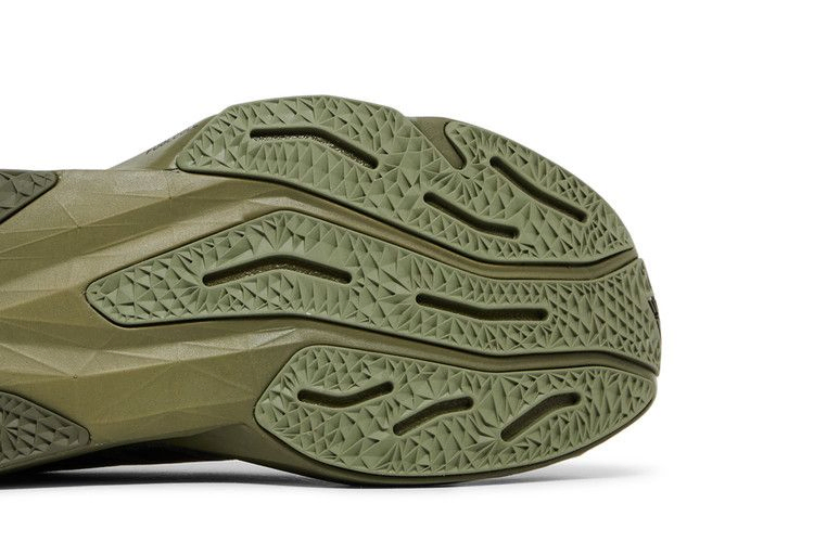 Кроссовки New Balance FuelCell Rebel v4 'Olivine Dark Camo'