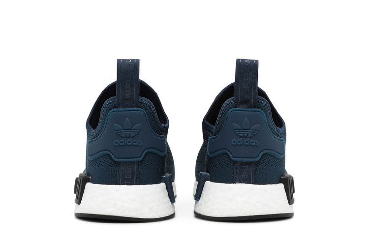 Кроссовки Adidas NMD_R1 'Crew Navy'