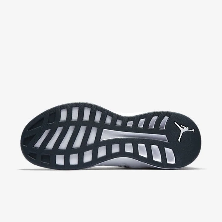 Krossovki-Air-Jordan-Formula-23-4